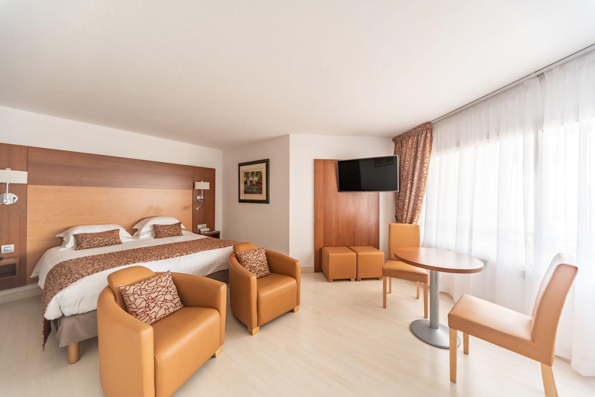 Mercure Saint Raphael Centre Plage Εξωτερικό φωτογραφία